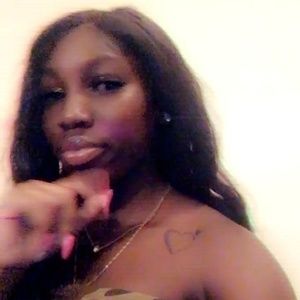 Meet your Posher, Kayy